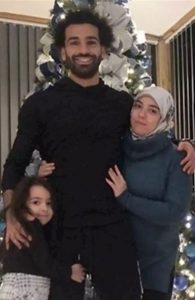 والد محمد صلاح: أرجو من الناس تبطل شائعات والحمد لله المنزل كله بخير. 1