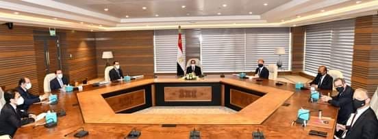السيسى يطلع على مشروع مجمع البتروكيماويات في المنطقة الاقتصادية بقناة السويس 1 السيسى يطلع على مشروع مجمع البتروكيماويات في المنطقة الاقتصادية بقناة السويس 1