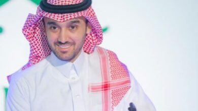 وزير الرياضةالسعودي يشيد بروح المتنافسين بمهرجان ولي العهد للهجن 2022 7