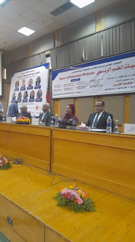 عبدالمولى وغانم يشهدان افتتاح المؤتمر السنوى الخامس لجمعية اسيوط للصدر   5