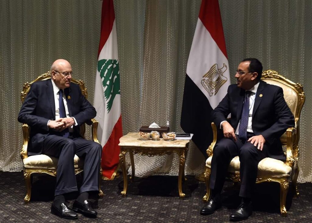 رئيس الوزراء يلتقي نظيره اللبنانى على هامش فعاليات اليوم الثاني لقمة المناخ COP27 1