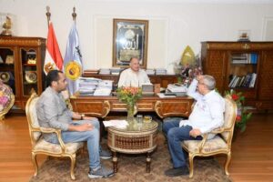سعد يلتقي عددًا من أعضاء مجلس النواب والشيوخ لمناقشة خطط المحافظة المستقبلية  2