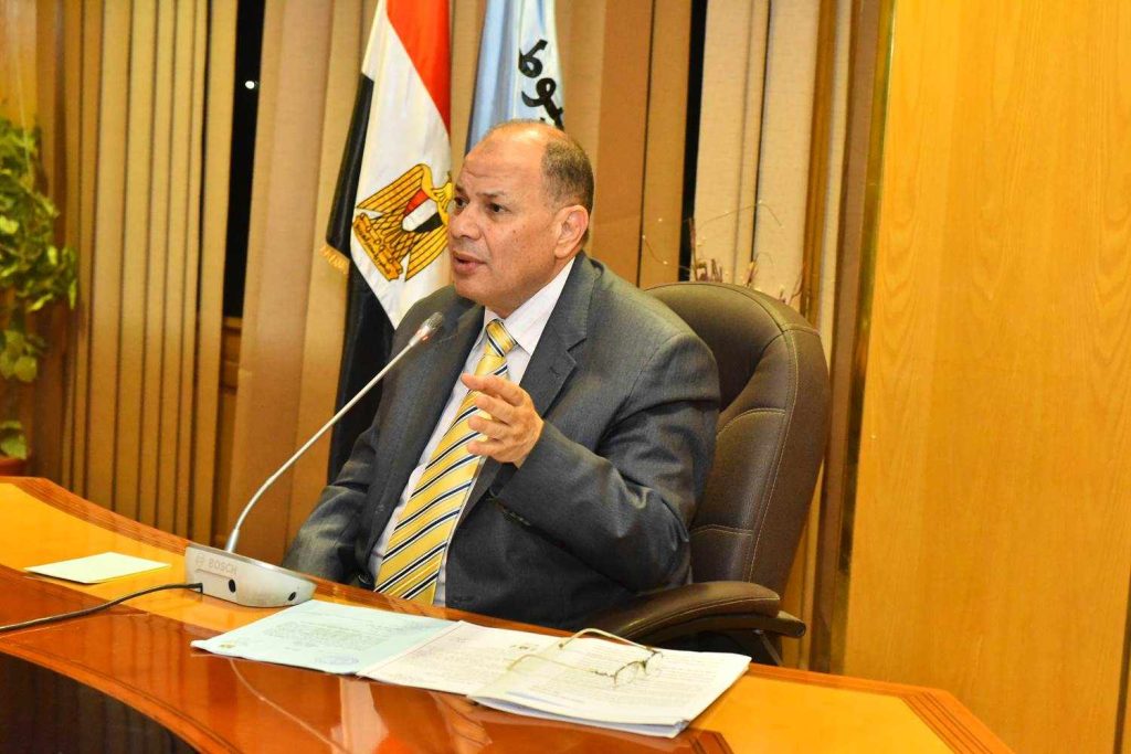 سعد يشيد بحملة قريتي هى بيتي بقرية جحدم بمركز منفلوط  1