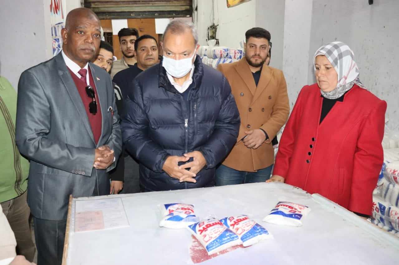 القليوبية تستلم 71 طن سكر  من جهاز مشروعات الخدمة الوطنية لتوزيعها بمدن المحافظة 
