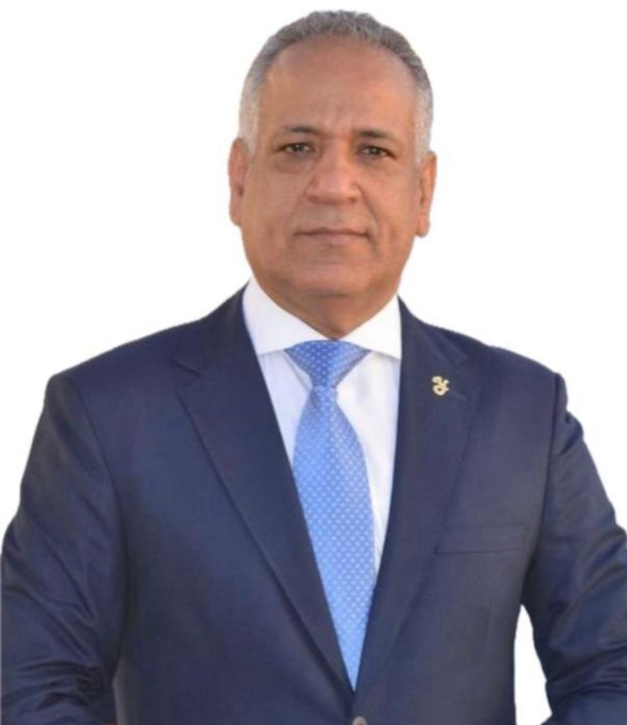 وزير "تشكيل اللجان" 1