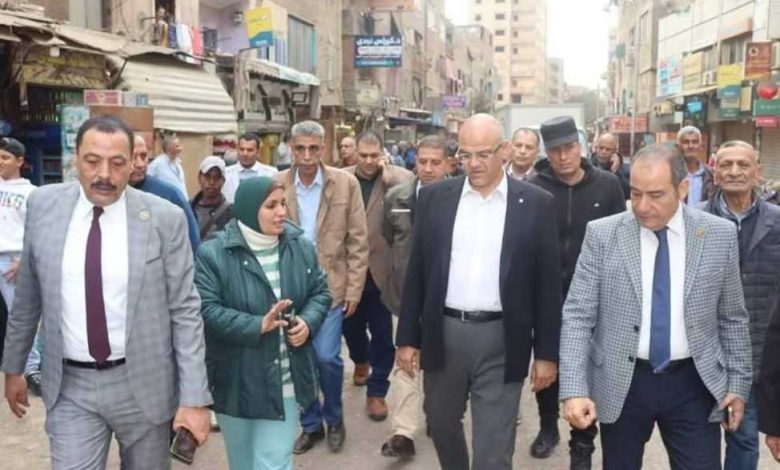 عطيه يوجه بتطوير البنيه التحتية وتطوير الخدمات بشوارع حي غرب شبرا الخيمة
