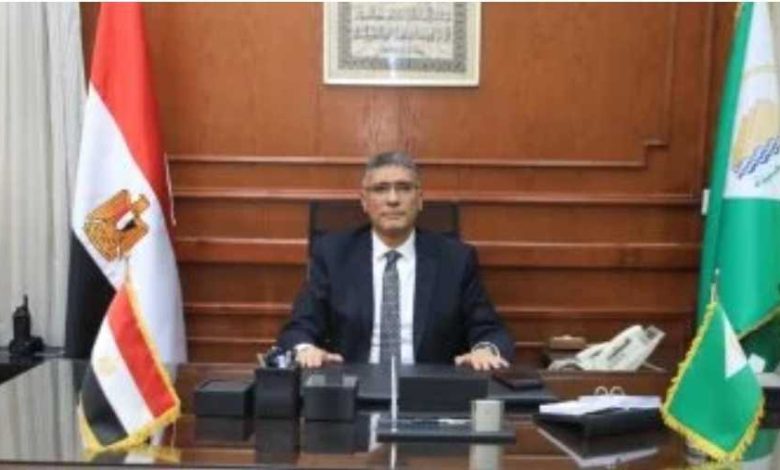 محافظ الجيزة يعتمد أكبر حركة تغييرات بالتربيه والتعليم بالمحافظه