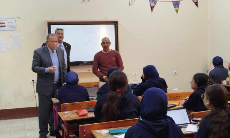 وكيل وزارة التربية والتعليم بأسيوط يتفقد بعض مدارس إدارة أسيوط التعليمية