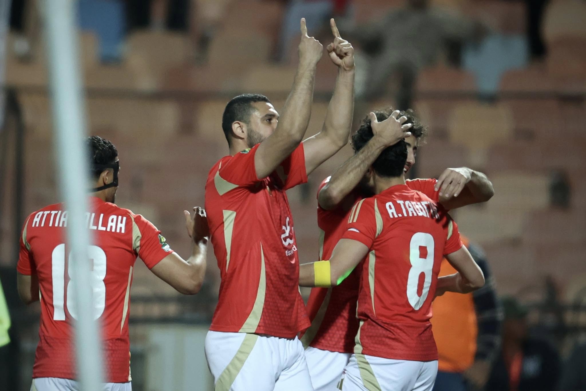 فوز غير مطمئن للأهلي على الهلال السوداني .. وحلم الثلاثية تحدده مباراة الإياب 1 فوز غير مطمئن للأهلي على الهلال السوداني .. وحلم الثلاثية تحدده مباراة الإياب 1