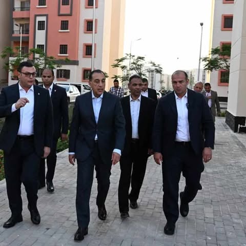 رئيس الوزراء يتفقد مشروعات “سكن لكل المصريين” والبنية التحتية بمدينة حدائق العاصمة