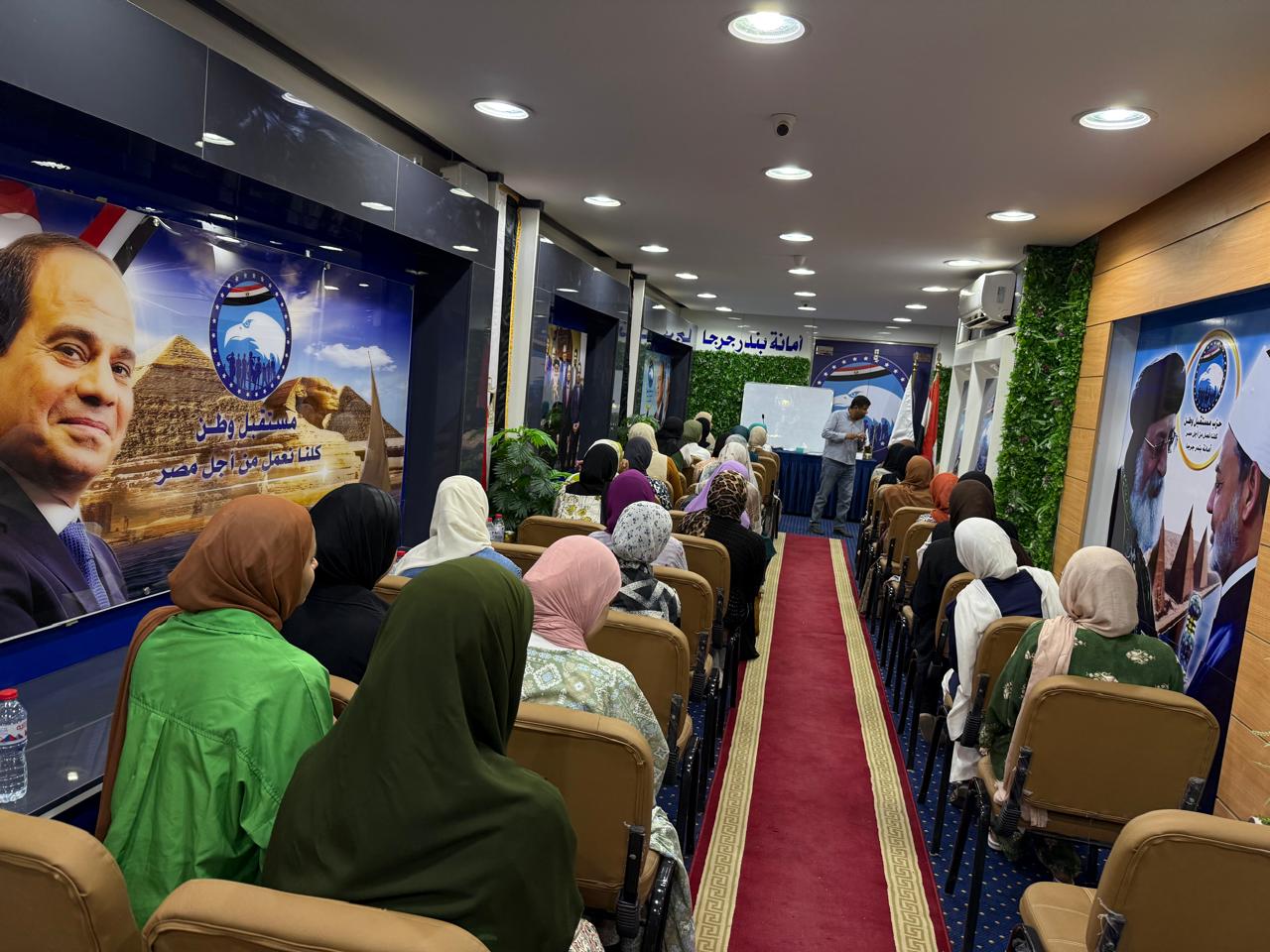 ميشيل الجمل: الإقبال على مراجعة اللغة الفرنسية يعكس ثقة الطلاب في مبادرات الحزب التعليمية