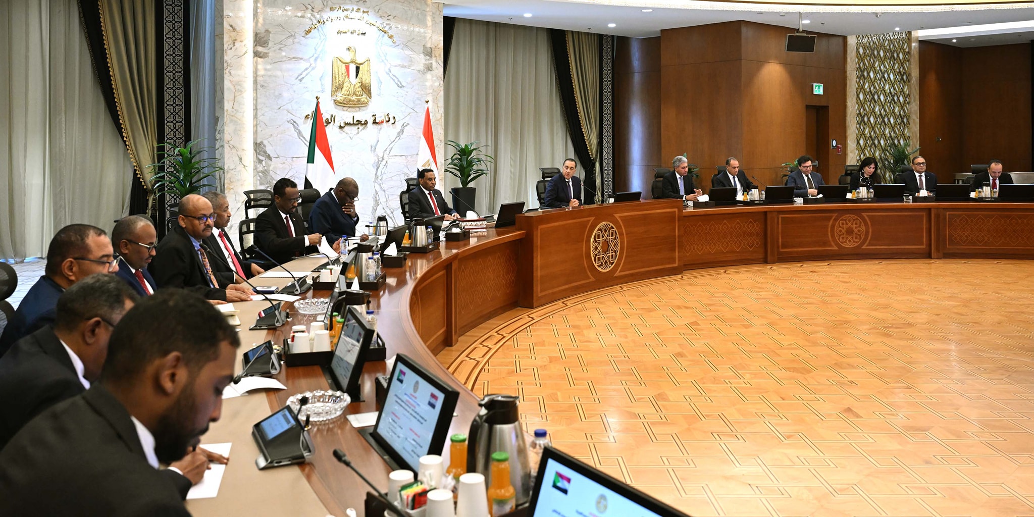 في ختام زيارة كامل إدريس: تكامل استراتيجي وشراكة تنموية شاملة بين مصر والسودان