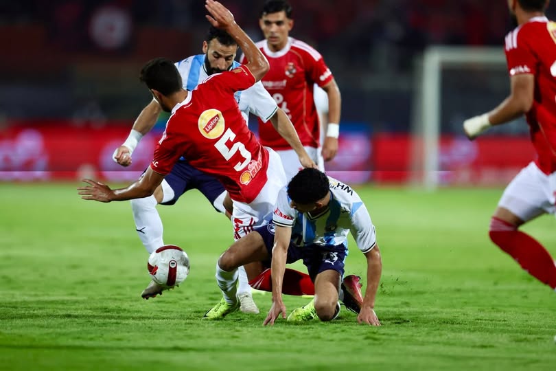 الكاتب الصحفي الكبير صالح إبراهيم يكتب : الأحمر في غيبوبة وبيراميدز كسب السبوبة